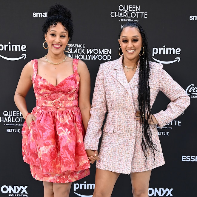 Inside Tia Mowry and Twin Sister Tamera Mowry's Forever Bond